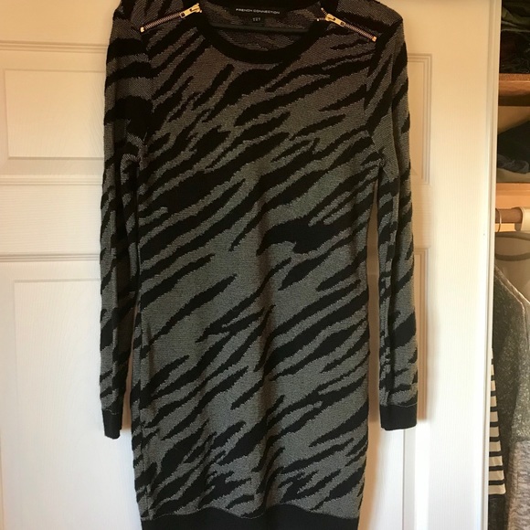 French Connection sweater dress. EUC - Picture 4 of 8